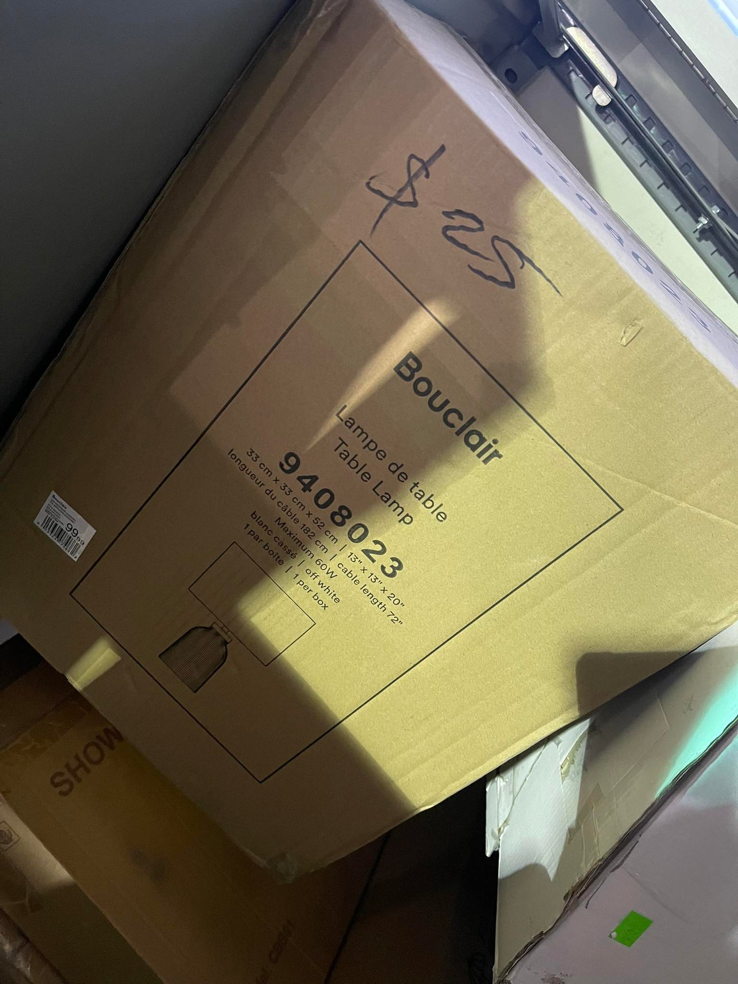 Glass Ribbed Table Lamp