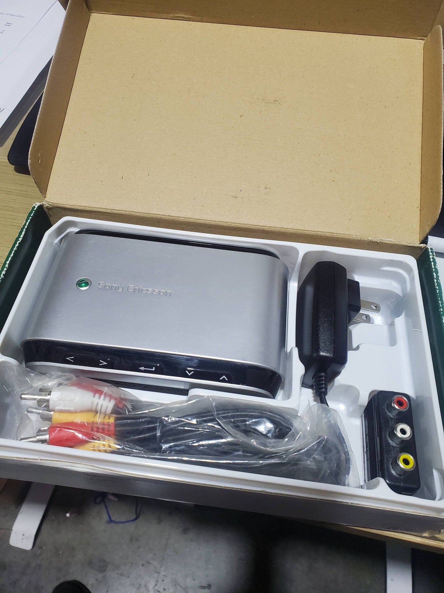 Sony Ericsson Bluetooth™ Media Center MMV-200