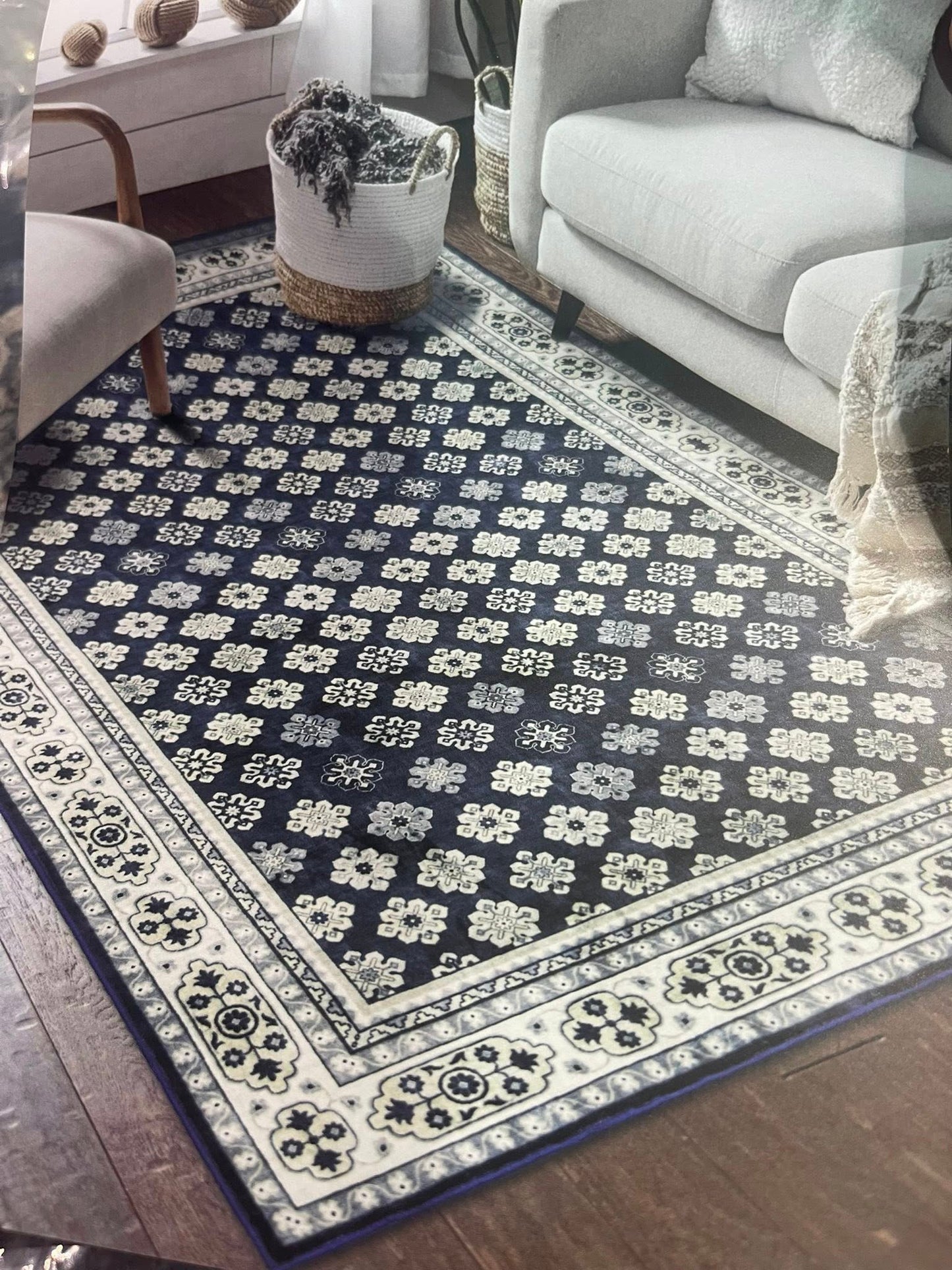Brand New Marina Decoration Accent Rug 5*7ft