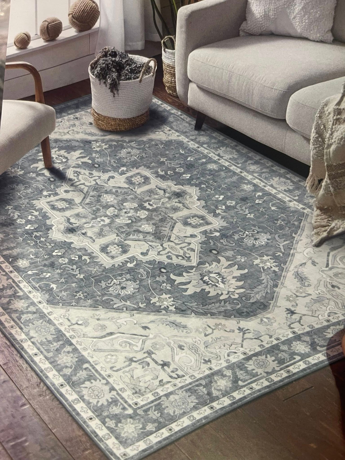 Brand New Marina Decoration Accent Rug 5*7ft