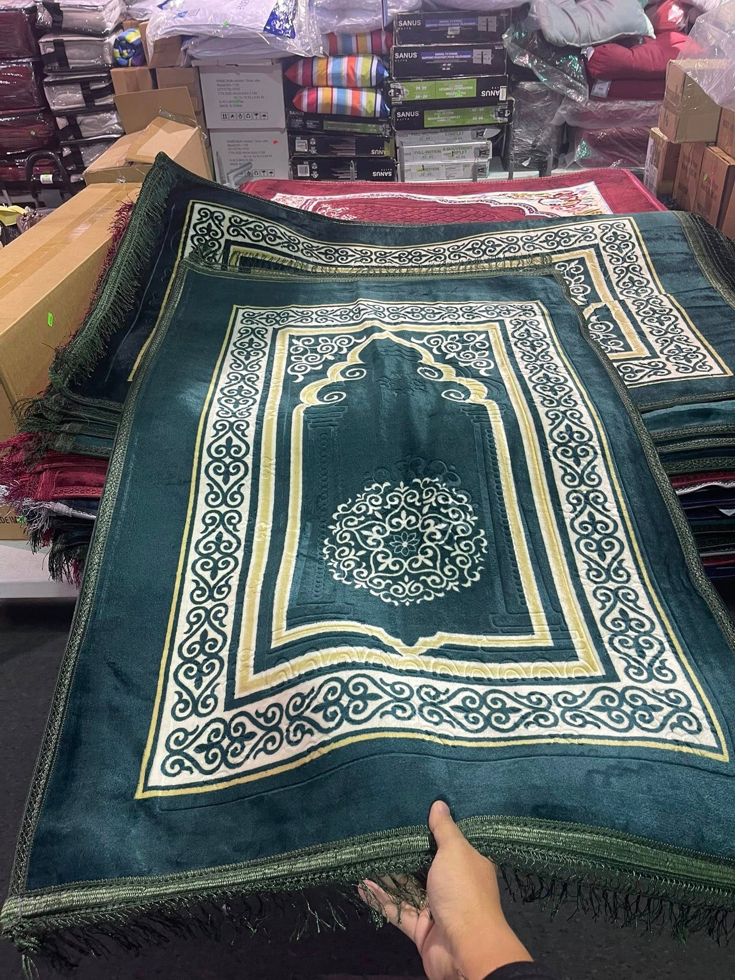 Islamic Prayer Rug Thick Soft Velvet Muslim Mat Unique Arabic Tu