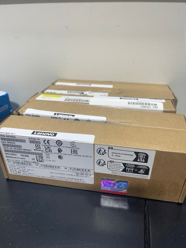 Lenovo Digital Pen 2 (Laptop) - Ultra-Tactile Response - 4,096 Levels of Pressure - Natural Feel Elastometer Pen Tip - Extended Battery Life - Silver, Grey