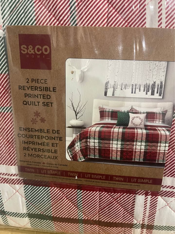 S&Co Home Twin Quilt Set
