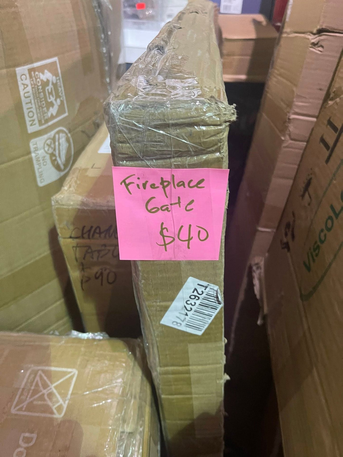 VEVOR 1-Panel Fireplace Screen with Door