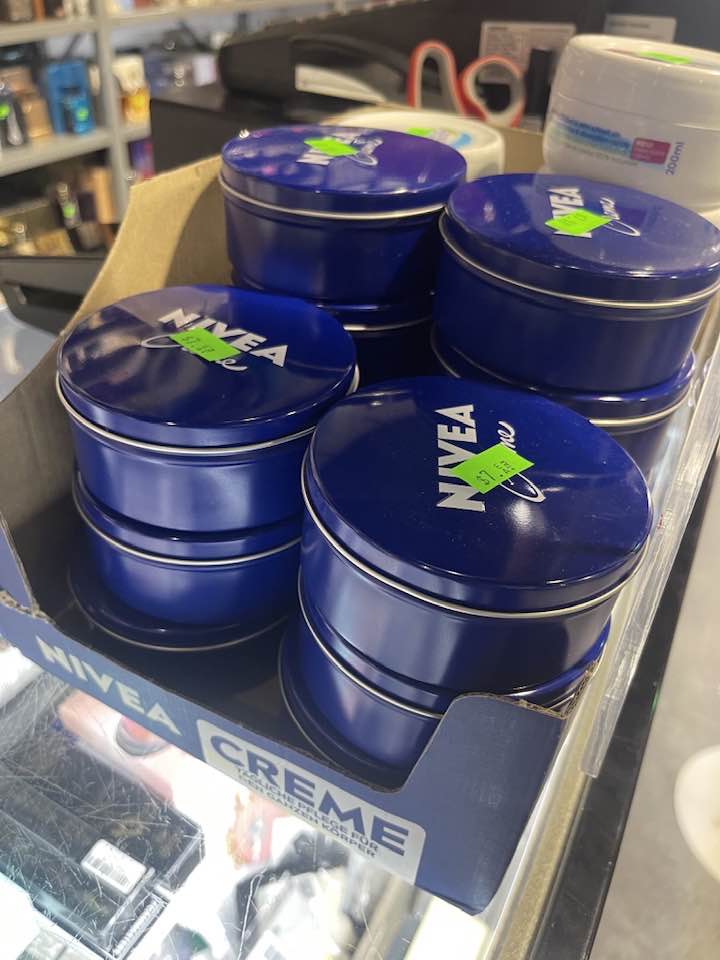 NIVEA Cream – 8.4 oz (250 mL