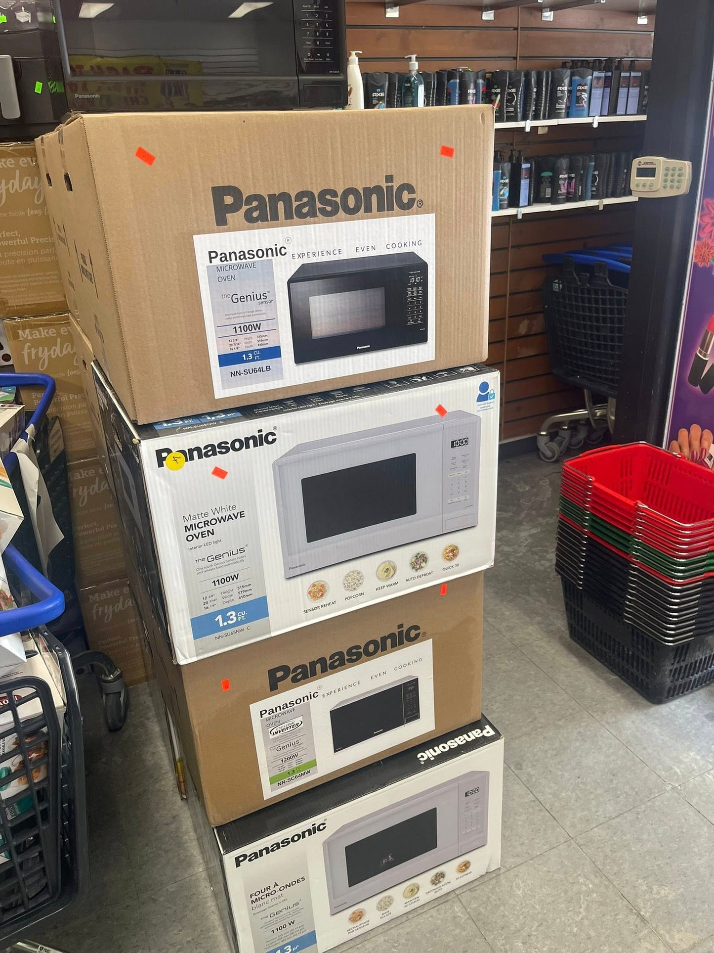Panasonic Genius 1.3 Cu. Ft. Microwave (NNSU65NWC)
