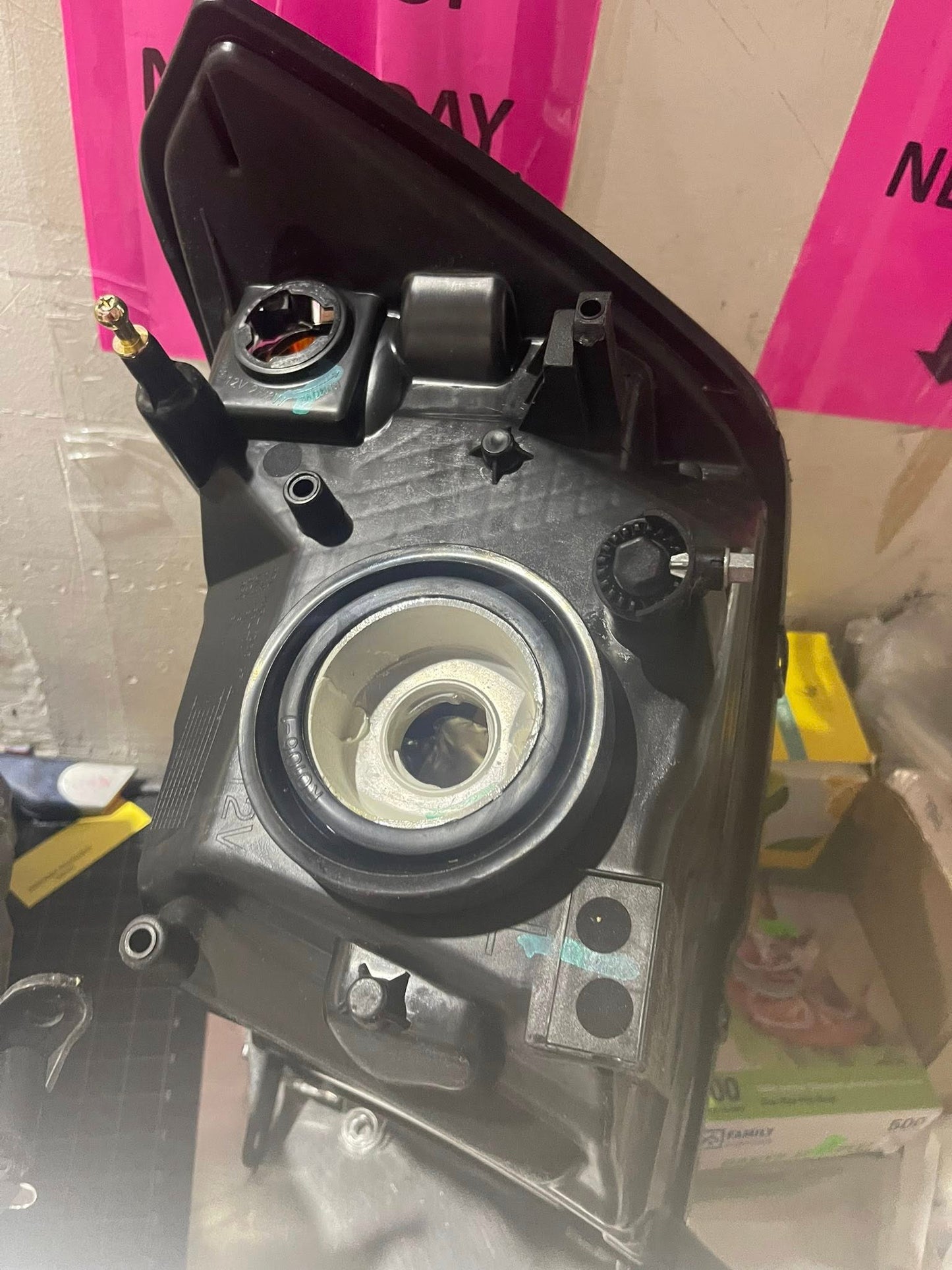 Headlight Assembly Replacement for 2009–2012 Dodge Ram 1500 / 2500 / 3500