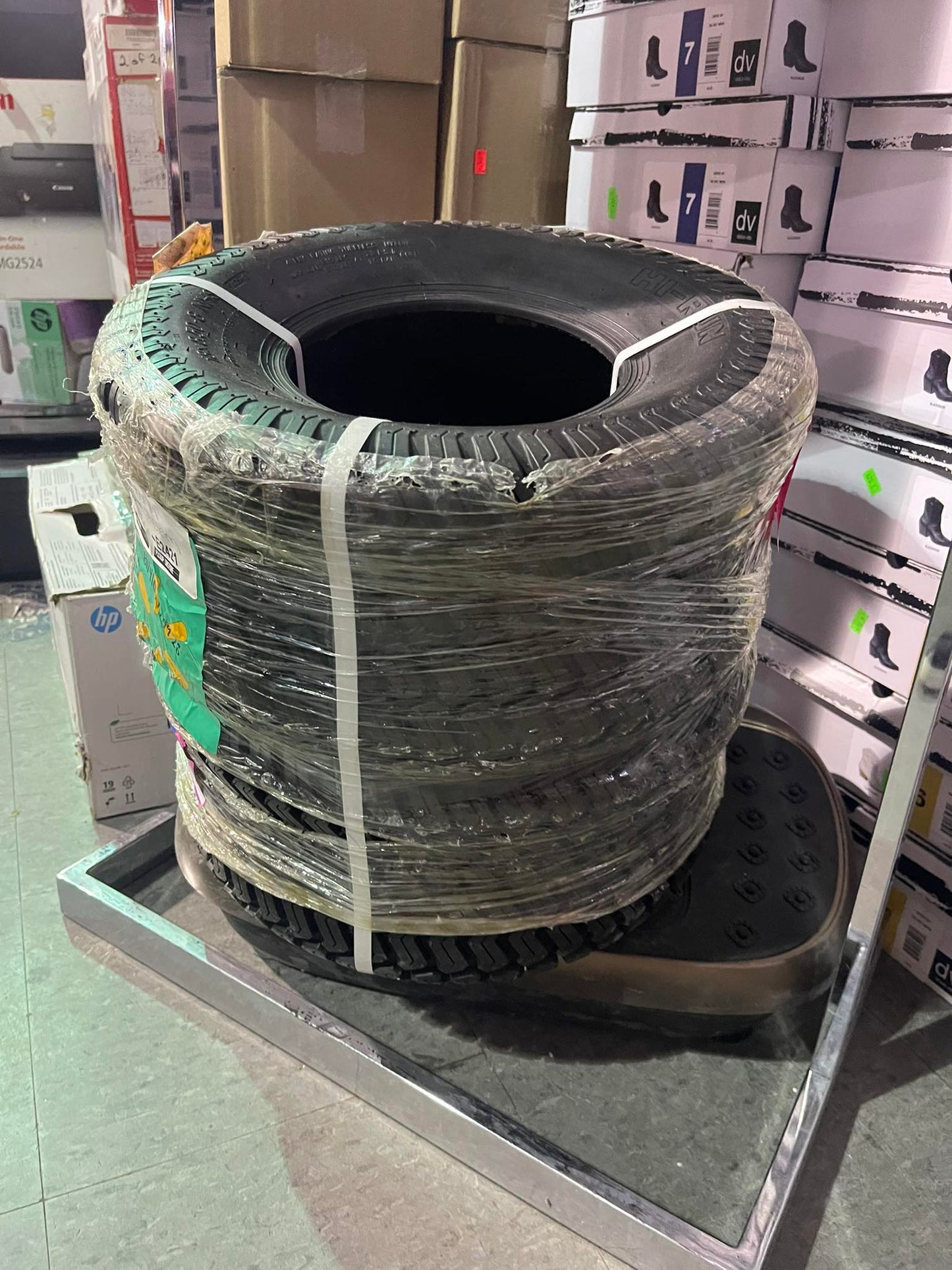 18x8.50‑8 NHS Tubeless Lawn Mower Replacement Tires – Set of 2