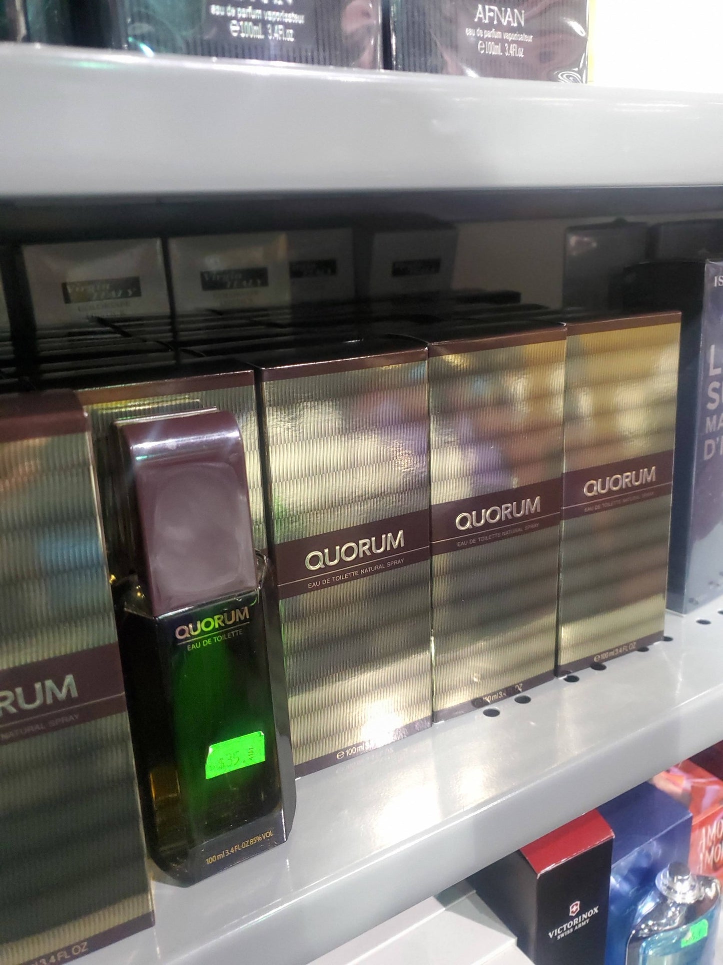 Quorum Eau de Toilette Spray – 3.4 oz