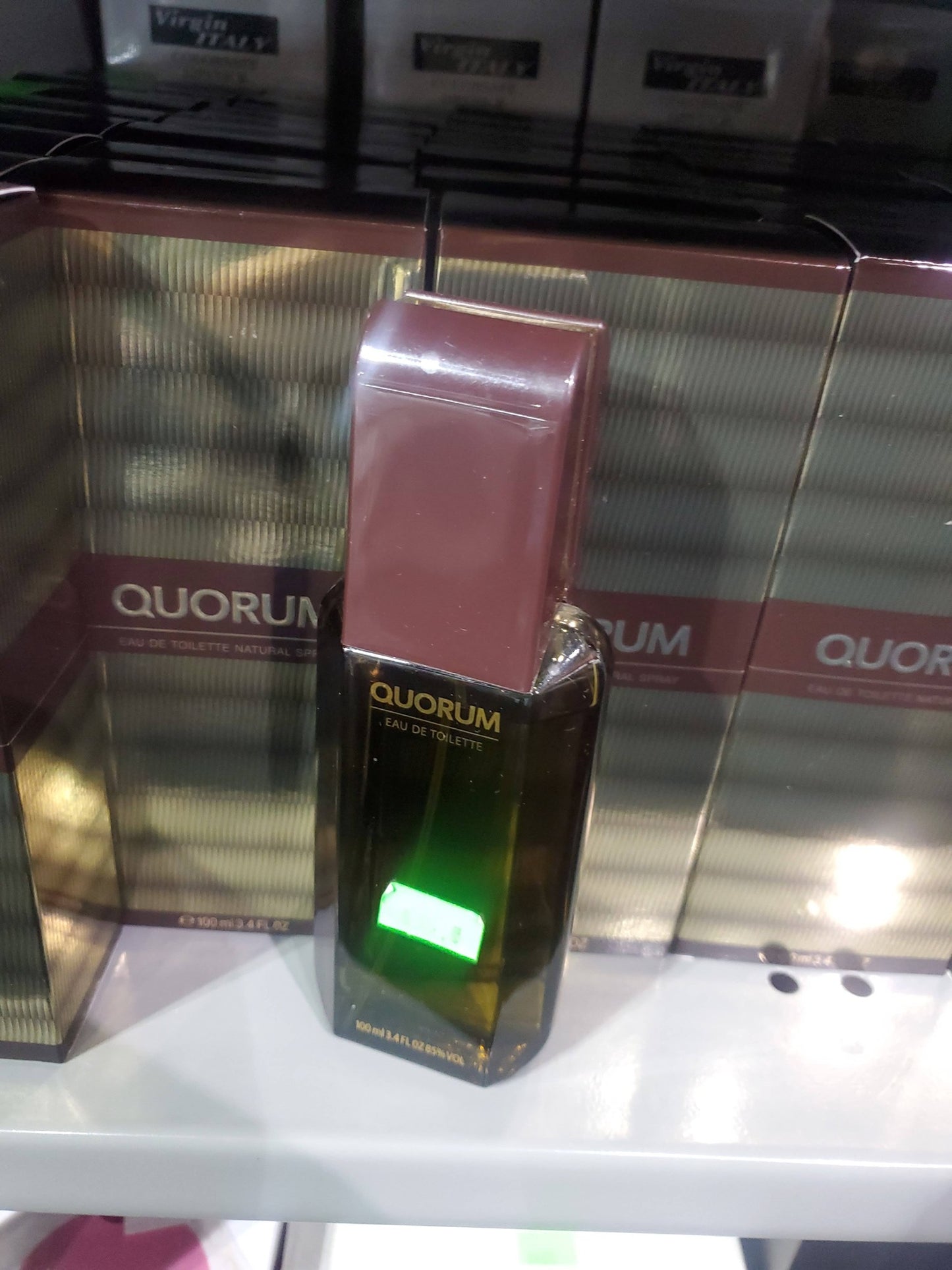 Quorum Eau de Toilette Spray – 3.4 oz