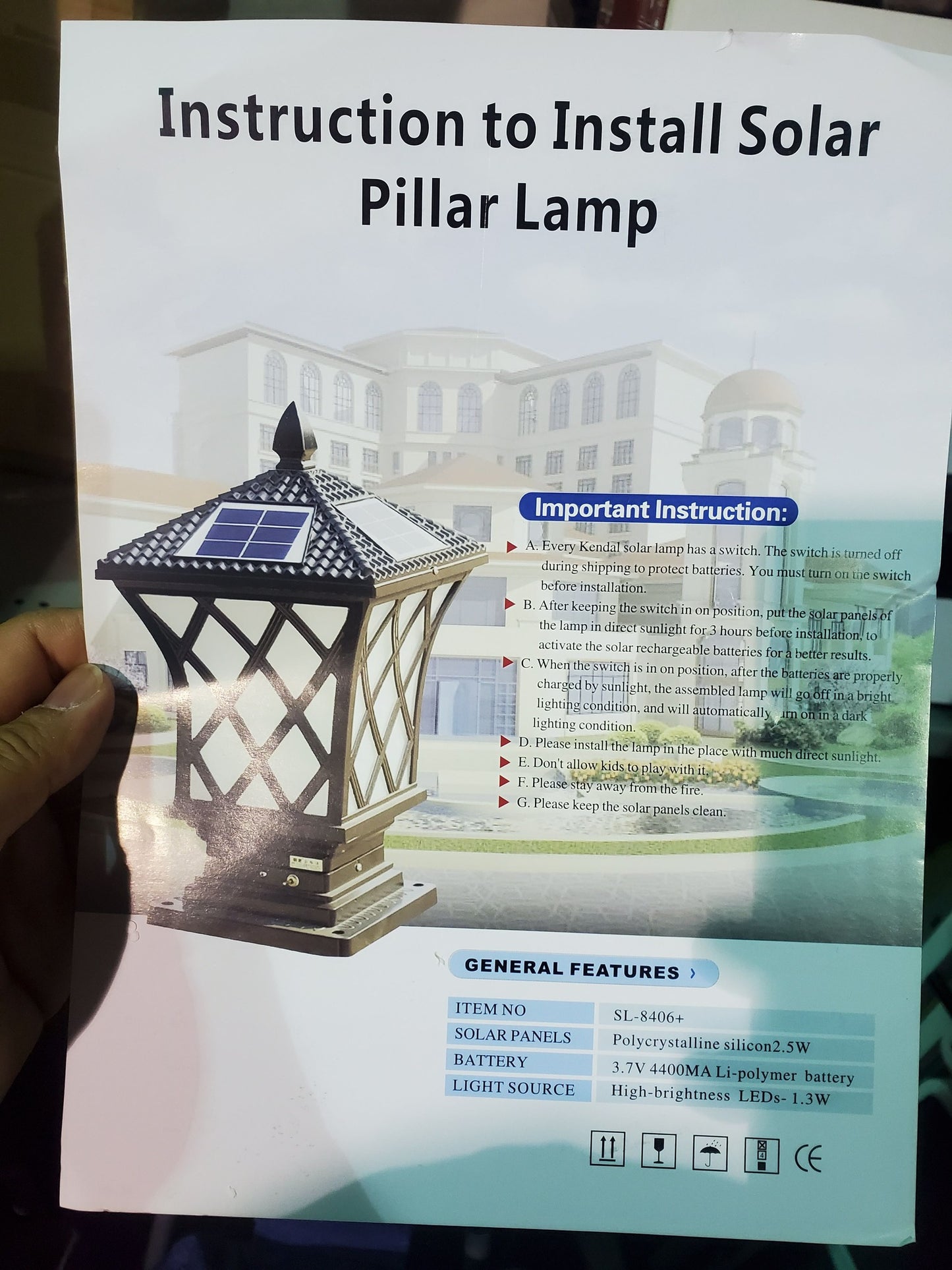 Solar Garden Light Outdoor Waterproof Post / Wall / Pillar Lamp