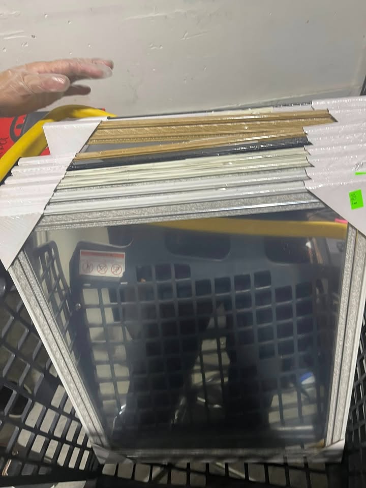16" x 20" Mirror – Perfect for Any Room