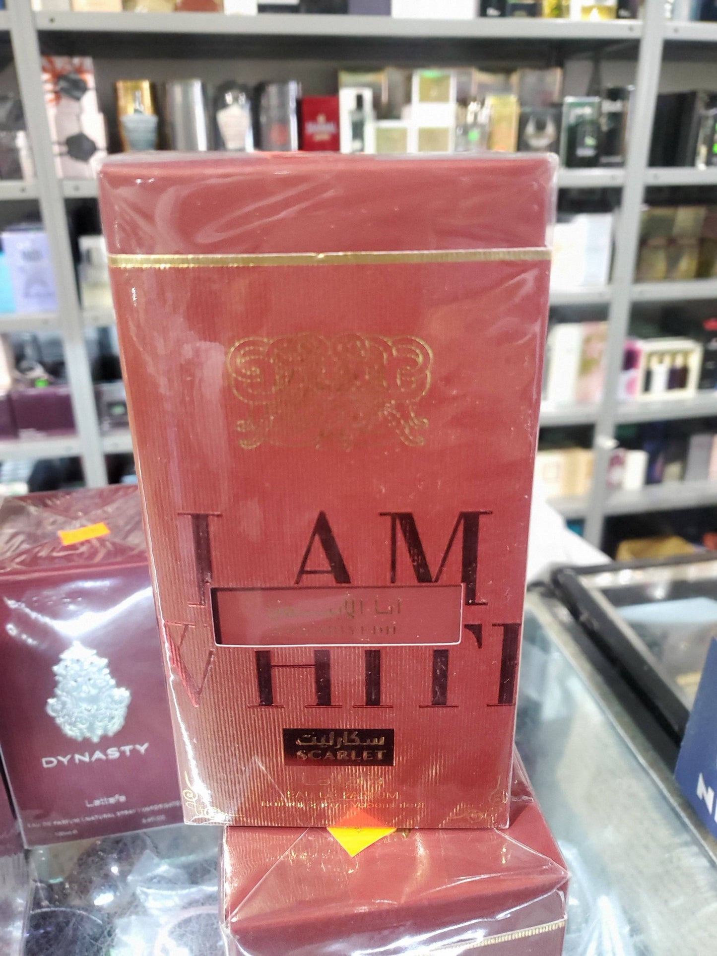 Lattafa Ana Abiyedh Scarlet – Eau de Parfum 60 ml (Unisex)