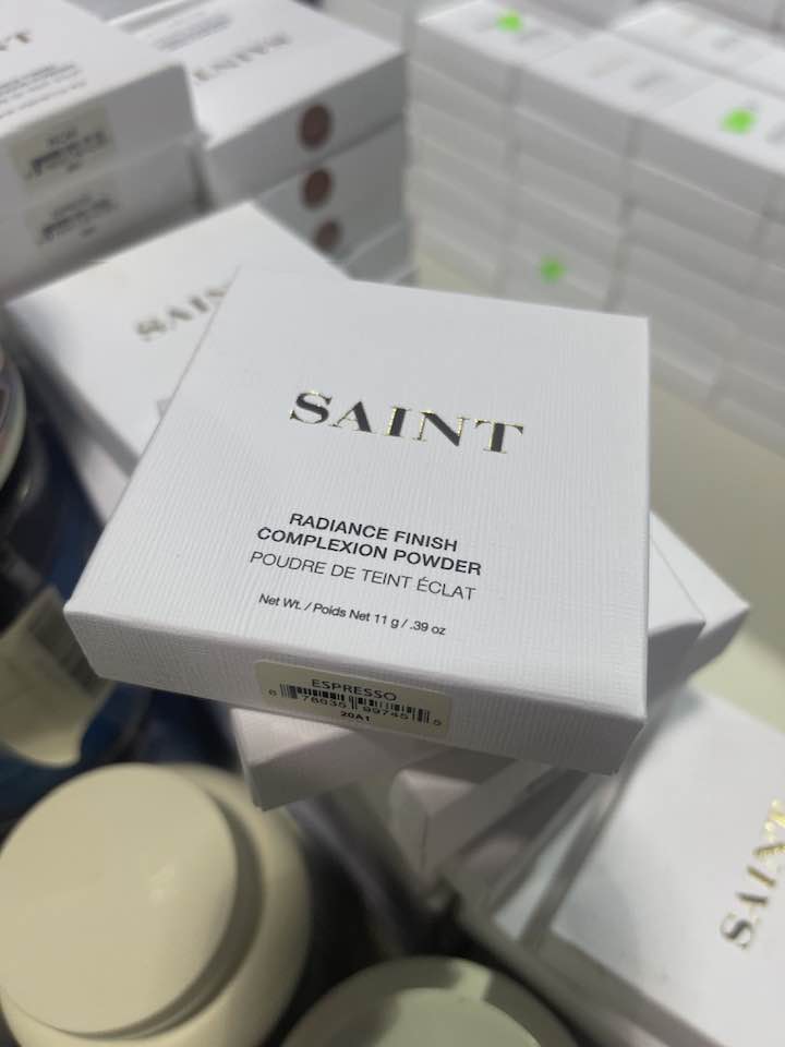 Saint Cosmetics – Radiance Finish Complexion Powder