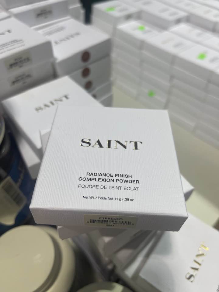 Saint Cosmetics – Radiance Finish Complexion Powder