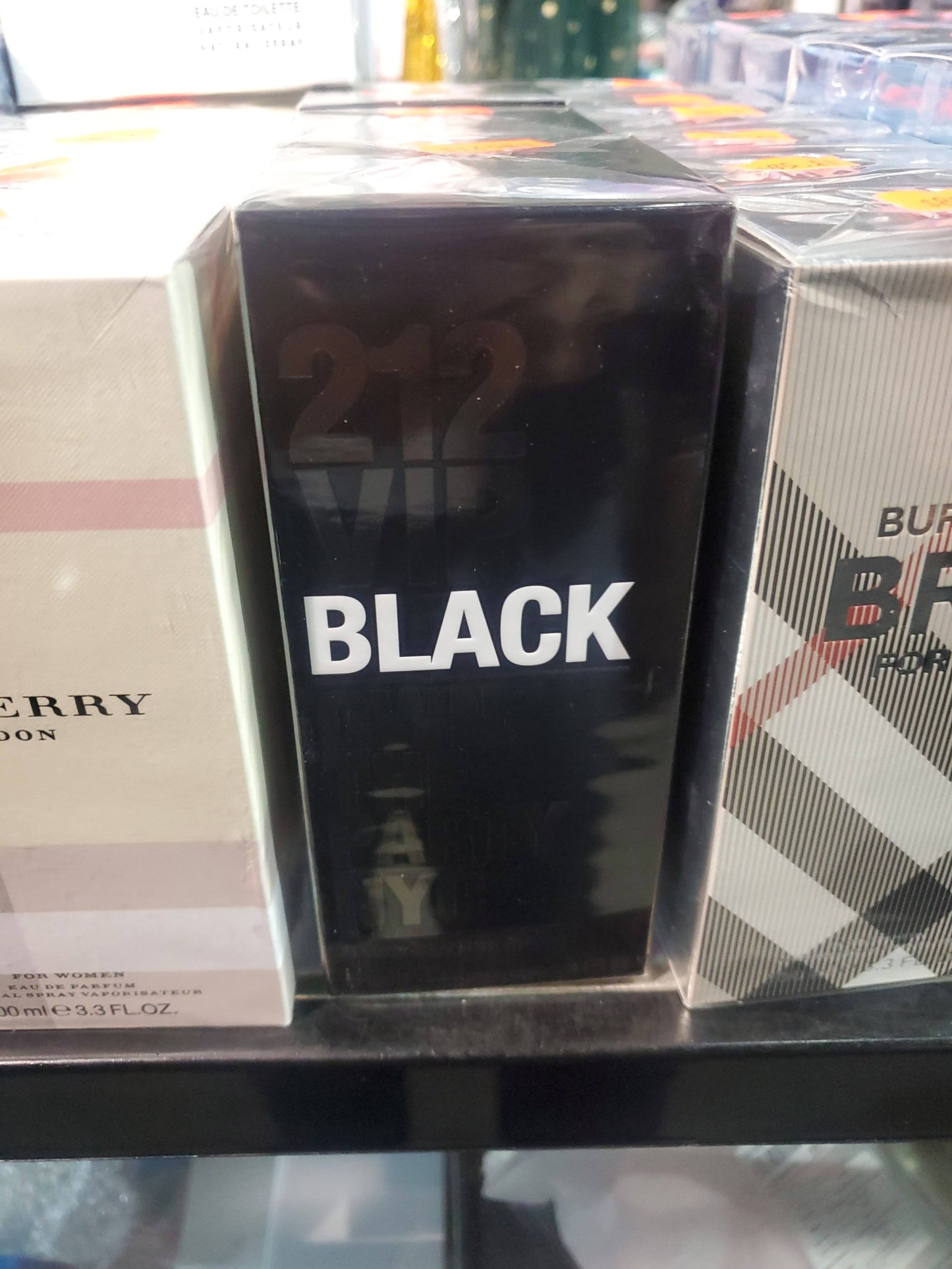 Carolina Herrera 212 VIP Black – EDP 3.4 oz (Men)
