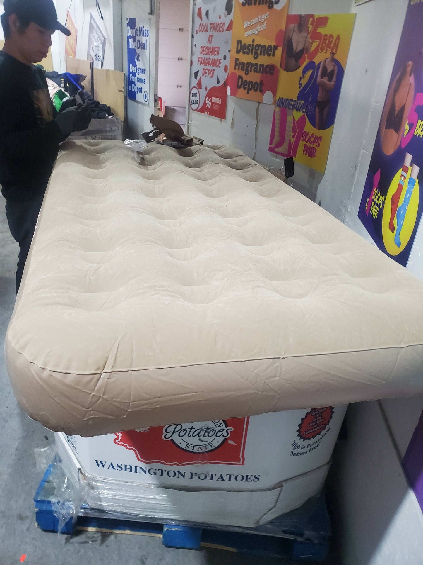 Battery Operated Portable Air Mattress