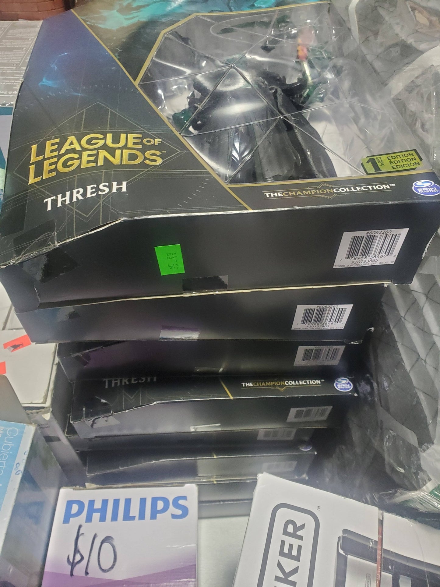 League of Legends – 6" Thresh Collectible Figure