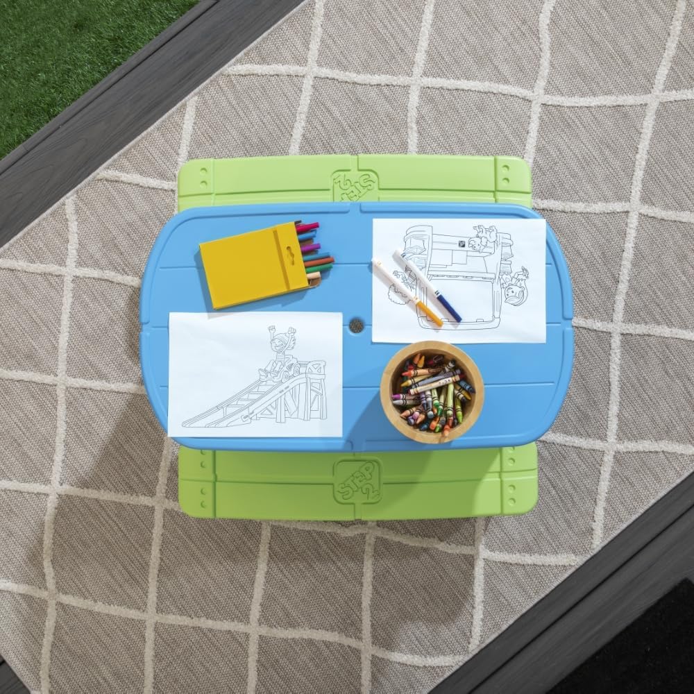 Sun & Shade Picnic Table with Umbrella