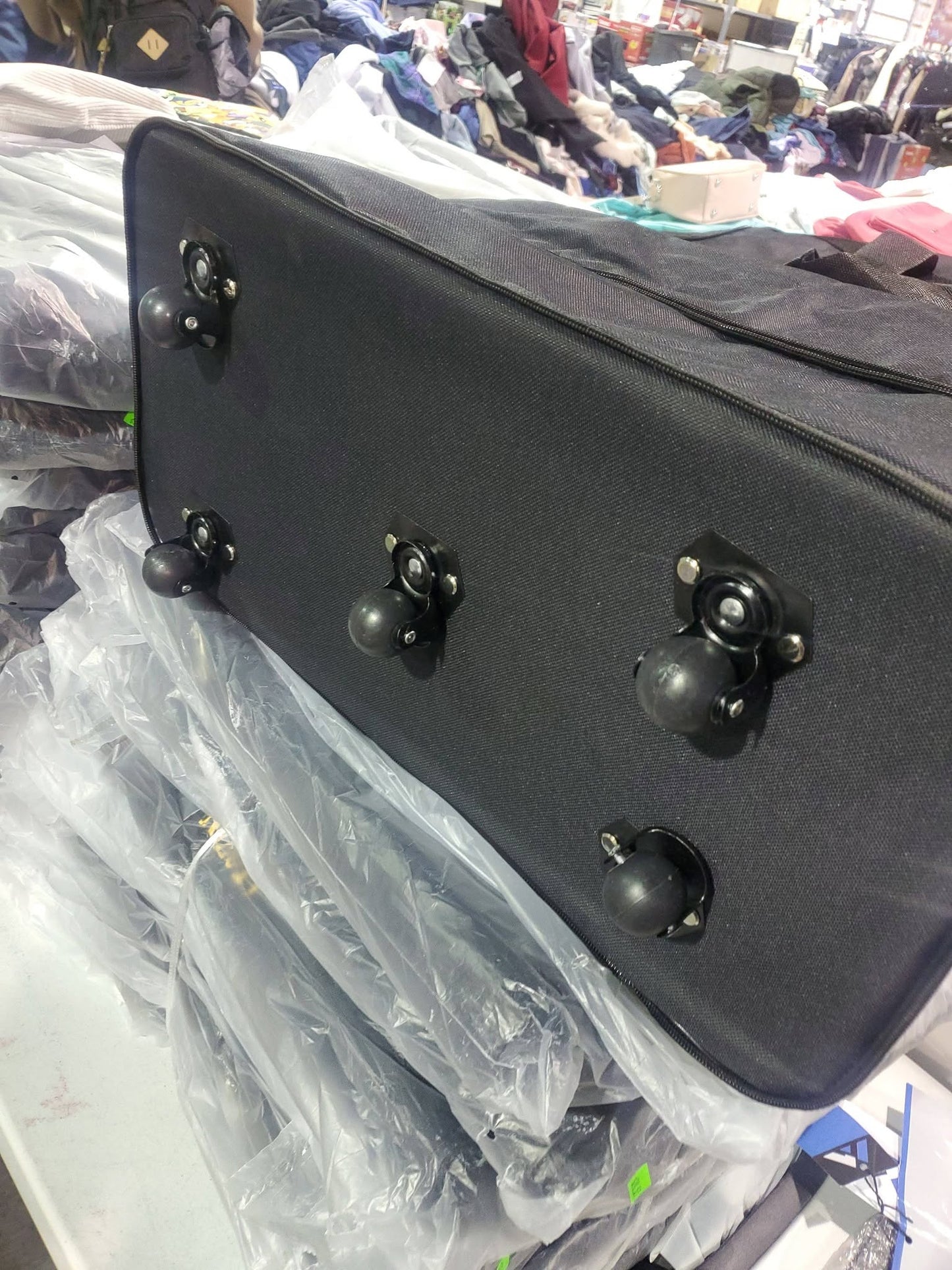 34" Expandable Wheeled Duffle Bag – Black
