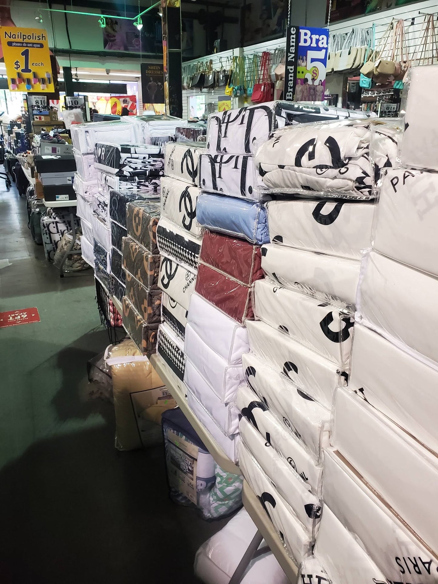 Assorted Premium Quality Duvet &amp; Bedsheet Sets ✨