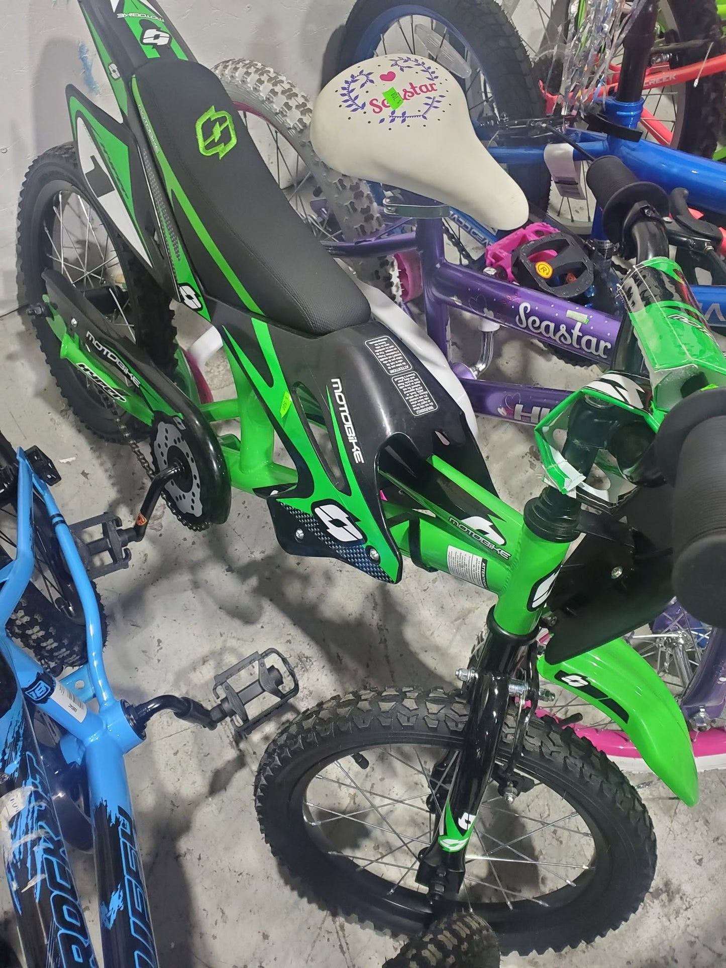 Hyper Bicycles 16" Motobike with Training Wheels – Neon Green (Ages 5–7