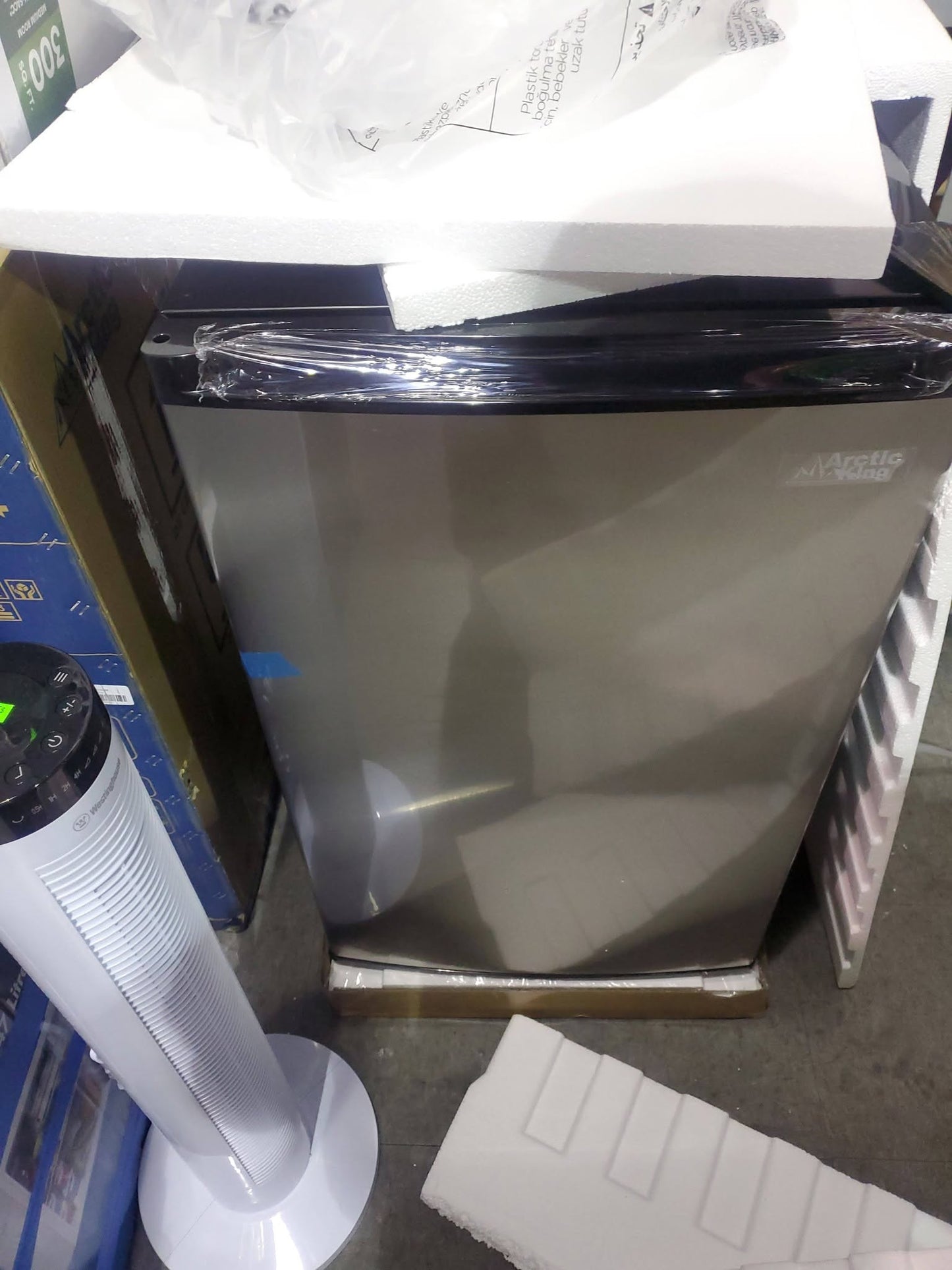 Arctic King 3.0 Cu. Ft. Upright Freezer – Brand New