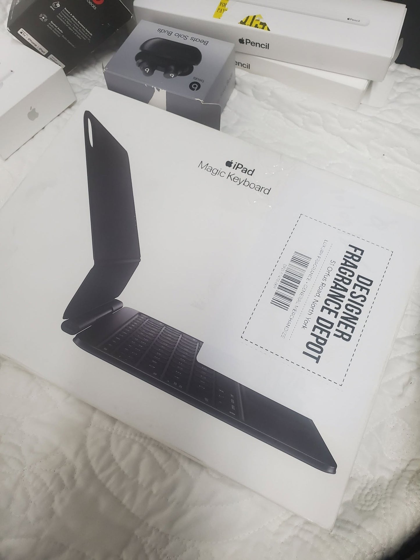 Apple Magic Keyboard – Store Display Unit – Open Box