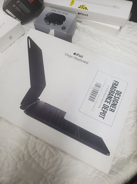 Apple Magic Keyboard – Store Display Unit – Open Box