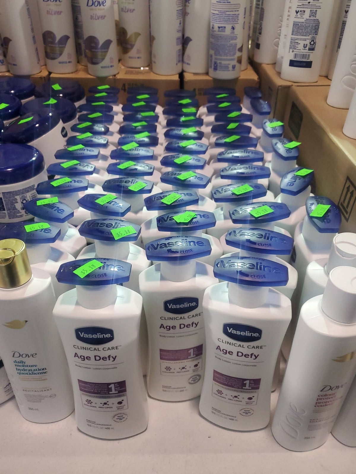 Vaseline Clinical Care Aging Skin Rescue Body Lotion 400 Ml, 400 milliliters