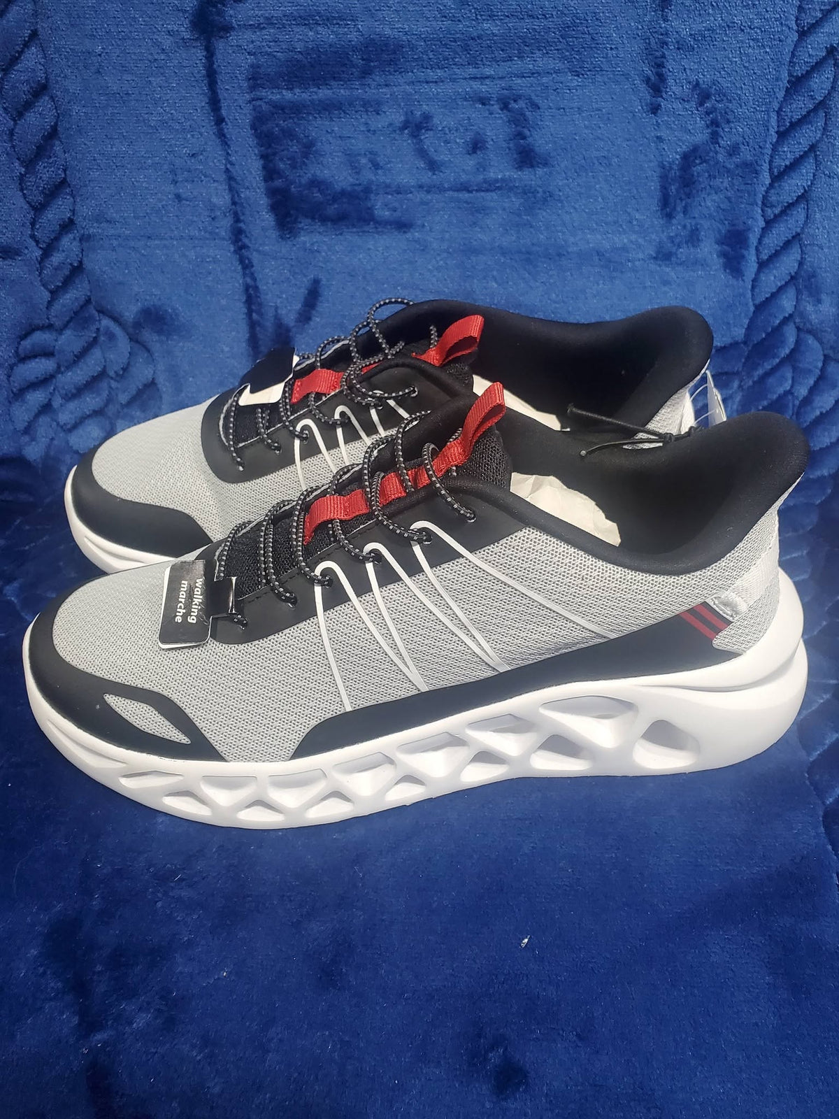 Athletic Works Men’s Sneakers – Grey