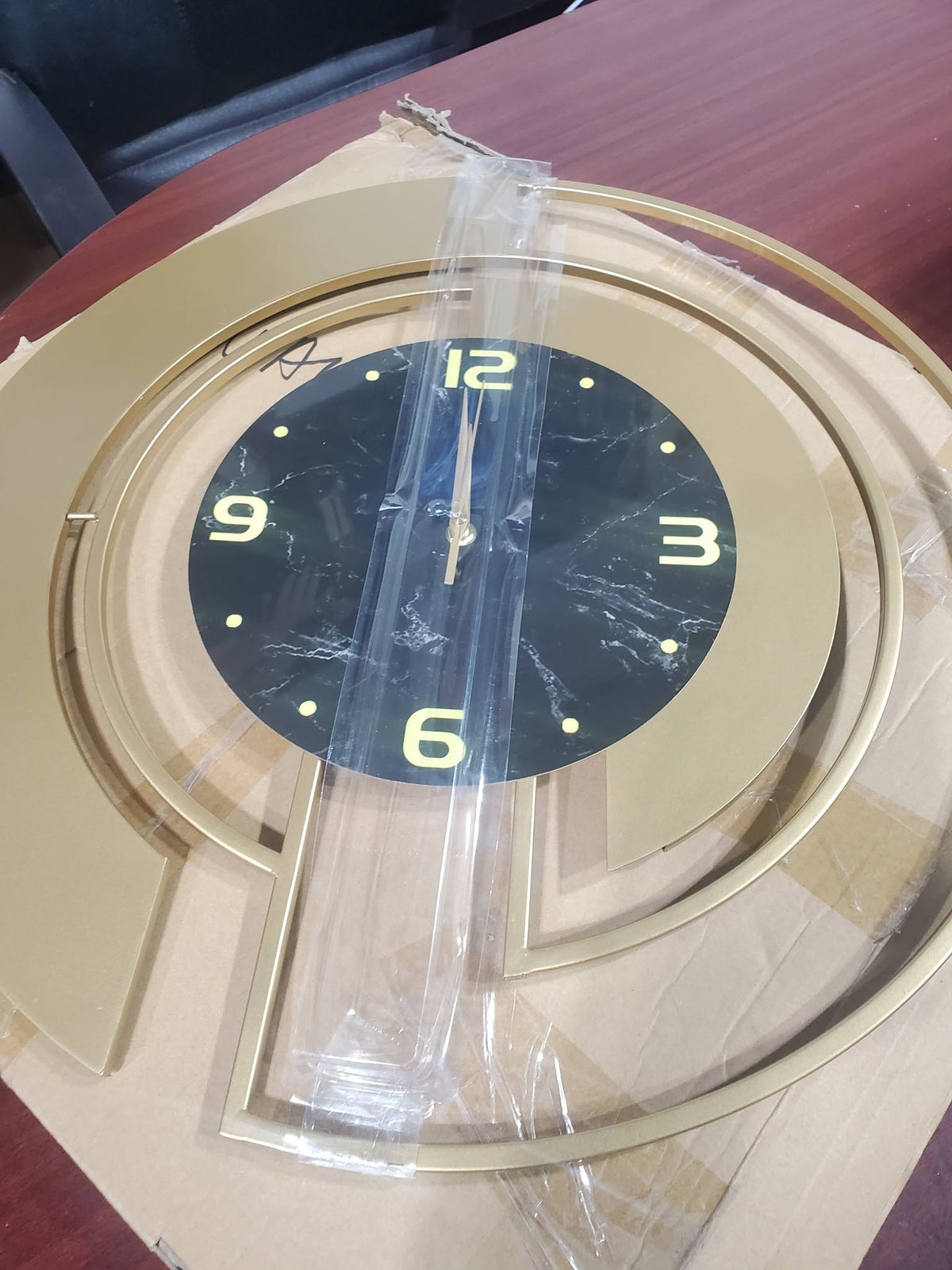 24" Luxury Gold & Black Metal Wall Clock – Marble Pattern