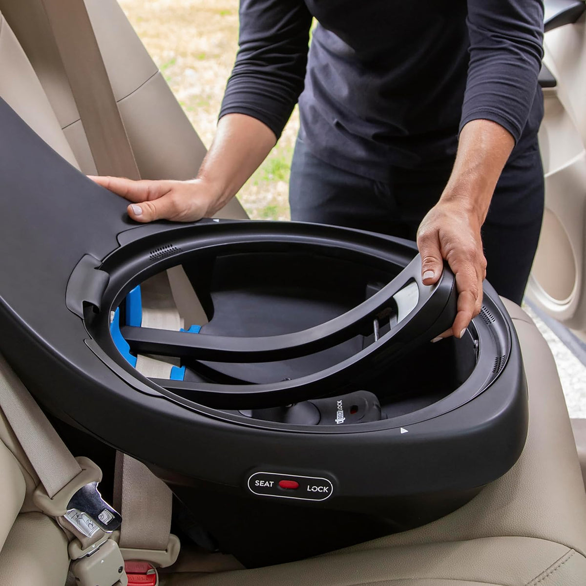 🩶🚗 Evenflo Revolve360 – Rotational All‑In‑One Convertible Car Seat