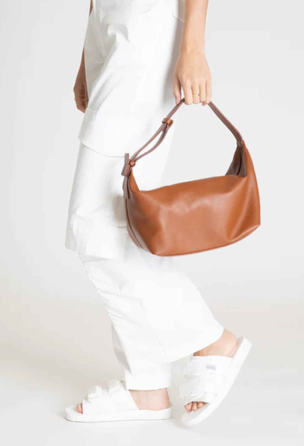 Dulcet Project Women's Shoulder Bag - Brown