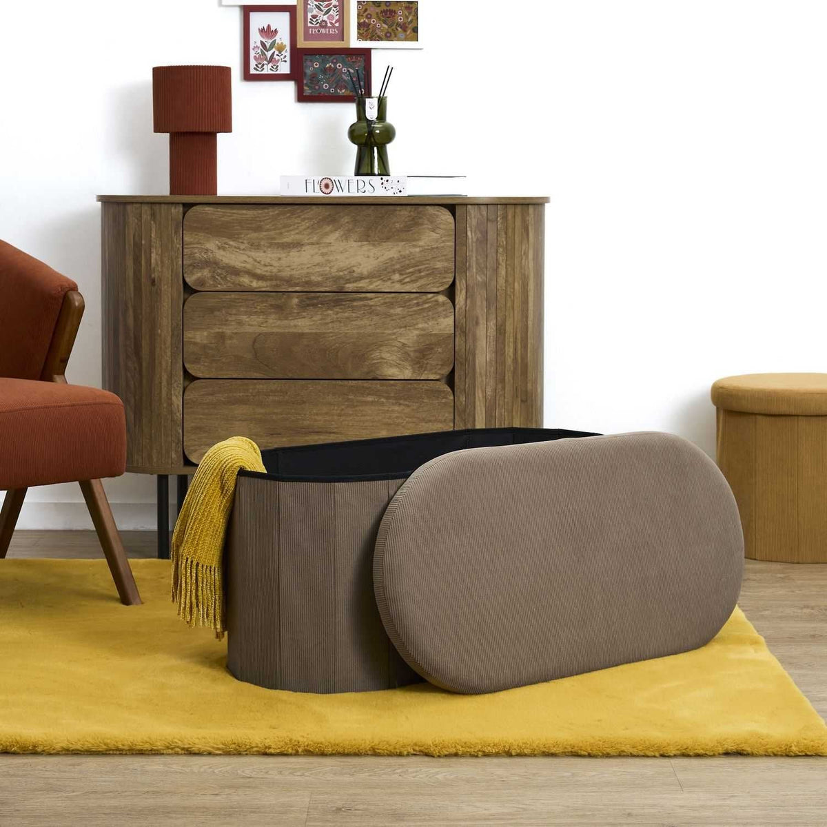 30" OVAL FOLDABLE STORAGE OTTOMAN